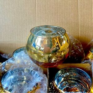 Gold tea light candles holders